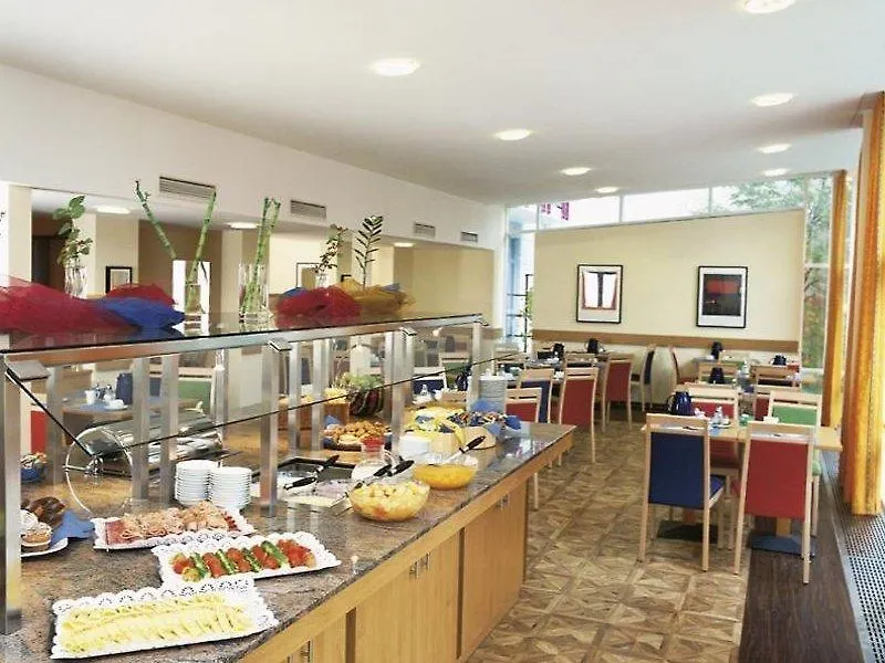 Ana Living Munich By Arthotel Ana מלון