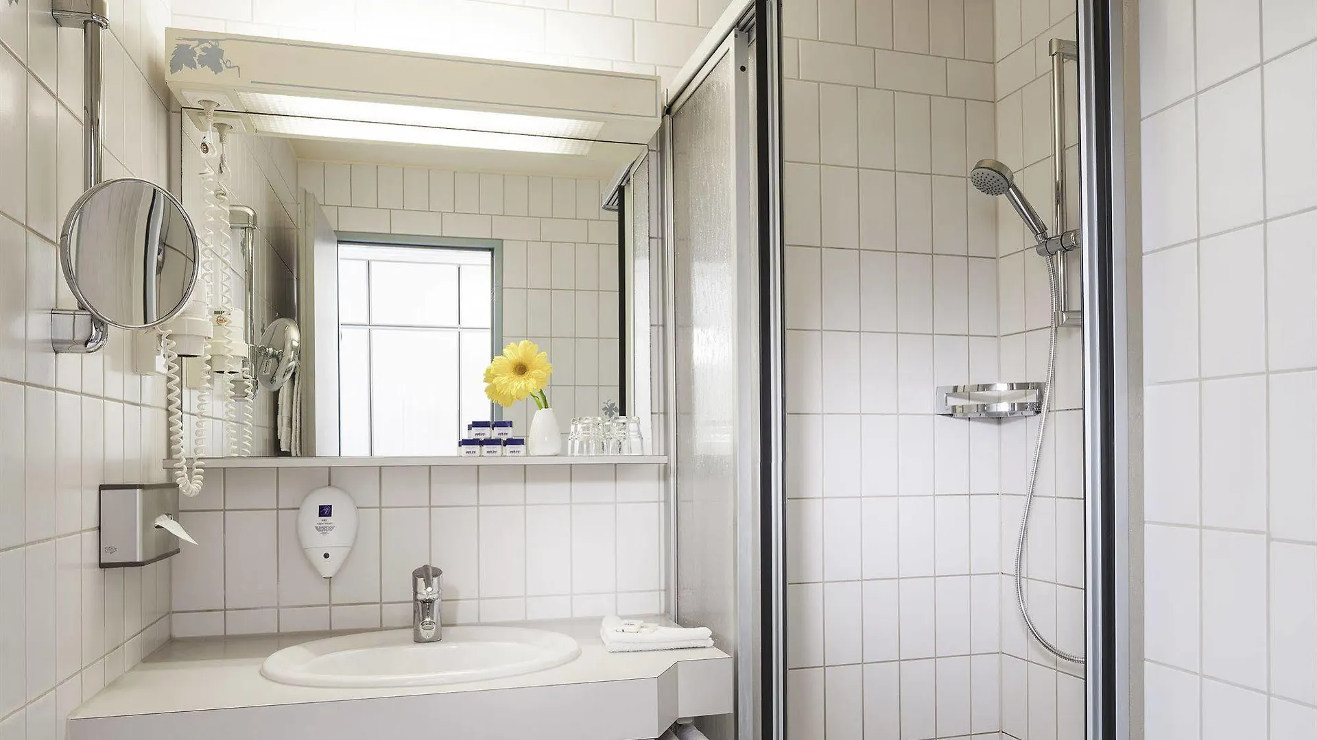 Ana Living Munich By Arthotel Ana 3*,